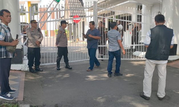 Aksi AMUK Buka Borok Proyek PU Tanjung Jabung Barat, Kejati Jambi Didesak Bergerak Cepat