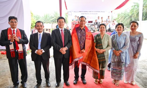 Irwasda Polda Jambi Hadiri Pesta Perak 25 Tahun HKBP Simpang Rambutan Tanjab Barat