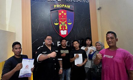 Tim Firma Hukum Subur Jaya Dan Rekan – FERADI WPI Dampingi Korban Adukan Dugaan Ketidakprofesionalan Penanganan Perkara Ke Bidpropam Polda Jateng
