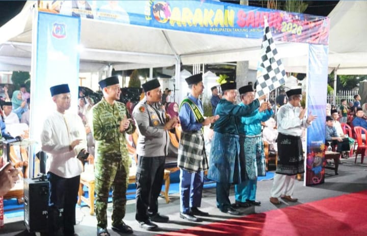 Kapolres Tanjung Jabung Barat Hadiri Festival Arakan Sahur 1447 Hijriyah Di Kuala Tungkal