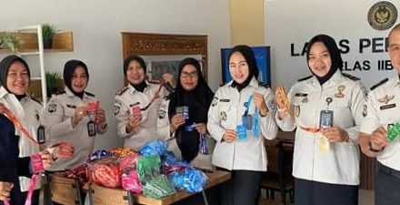 Optimalisasi Pelayanan Dan Pengawasan Melalui Peremajaan ID Card Di Lapas Perempuan Kelas IIB Jambi