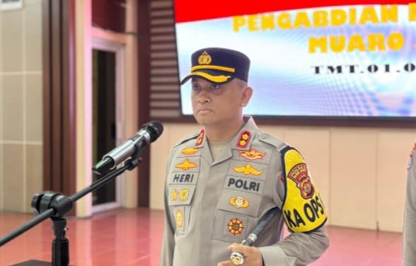 Polres Muaro Jambi Gelar Upacara Kenaikan Pangkat Pengabdian Personel