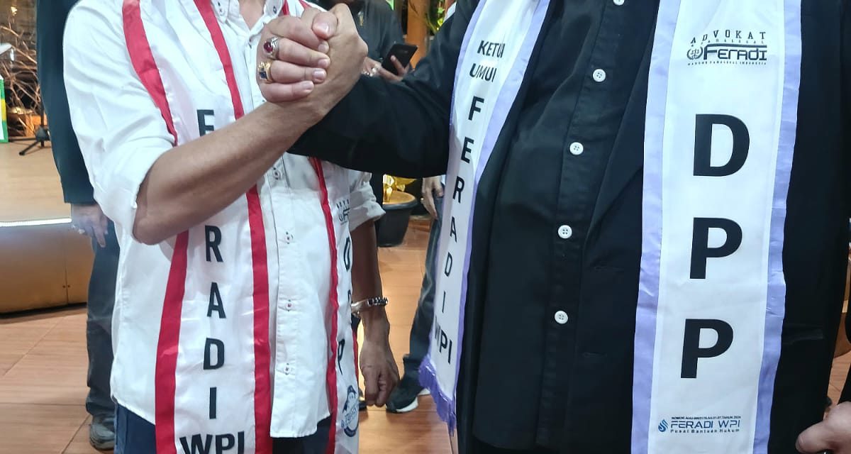 Adv. Erwin Maulana Dapat Kejutan Hadiah Dari Ketum FERADI WPI