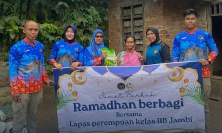 Lapas Perempuan Jambi Salurkan 21 Paket Sembako Melalui Program Jumat Berkah Ramadhan