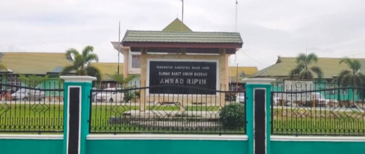 RSUD Ahmad Ripin Klarifikasi Keluhan Pasien, Dugaan Pengurangan Obat Dipastikan Miskomunikasi