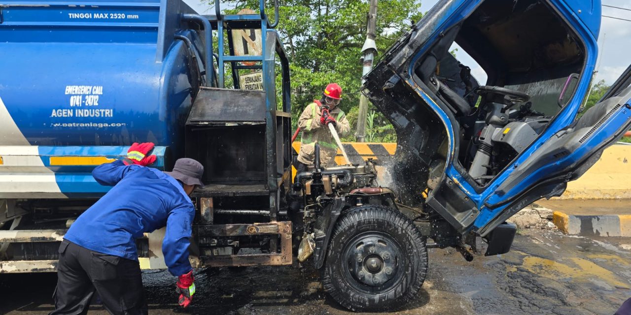 Insiden Korsleting Di Jembatan Aur Duri Tanpa Korban Jiwa, Pengingat Pentingnya Keselamatan Transportasi BBM