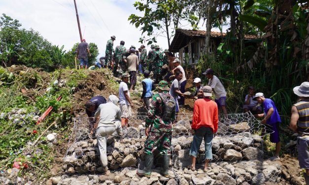 Jembatan Garuda Segera Dibangun, Danramil Wonosegoro Pimpin Warga Siapkan Peletakan Batu Pertama