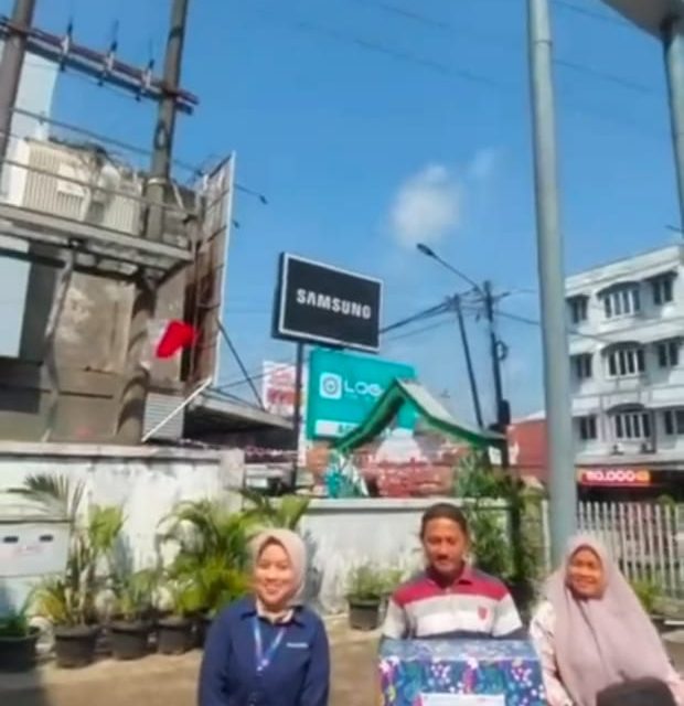 Daihatsu Berikan Hadiah Motor Beat Street Kepada Pemenang Doorprize