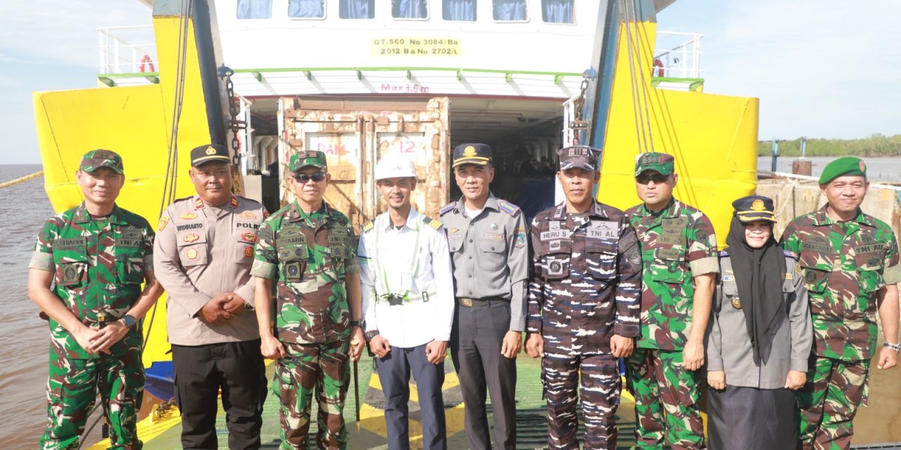 Danrem 042/Gapu Tinjau Koperasi Merah Putih Dan Infrastruktur Strategis Di Tanjab Barat