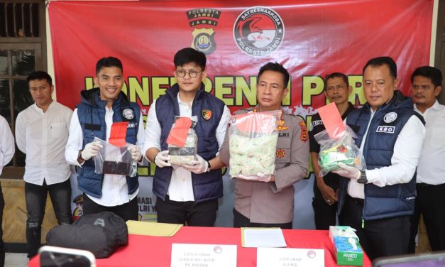 Polresta Jambi Bongkar Jaringan Narkotika, Dua Kilogram Sabu Dan Ribuan Ekstasi Diamankan