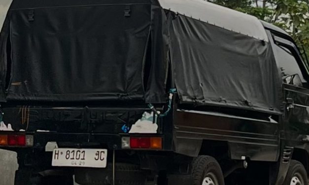Didampingi Subur Jaya Lawfirm-FERADI WPI, Warga Tuntang Laporkan Hilangnya Suzuki Carry Ke Ditreskrimum Polda Jateng