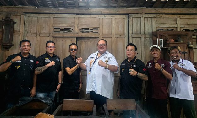 Kadiv DPP FERADI WPI Bambang KN Bersama Tim Subur Jaya Lawfirm Hadir Di Kedai Den Wir Yogyakarta