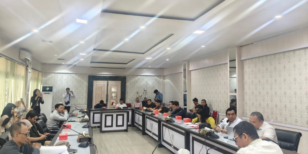 Komisi IV DPRD Kota Jambi Gelar RDP Bersama LBH Makalam Bahas Kesejahteraan Dan Ketenagakerjaan