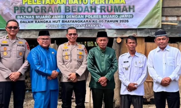 Polres Muaro Jambi Dan Baznas Bedah Rumah Warga, Wujud Nyata Kepedulian Sosial Untuk Masyarakat