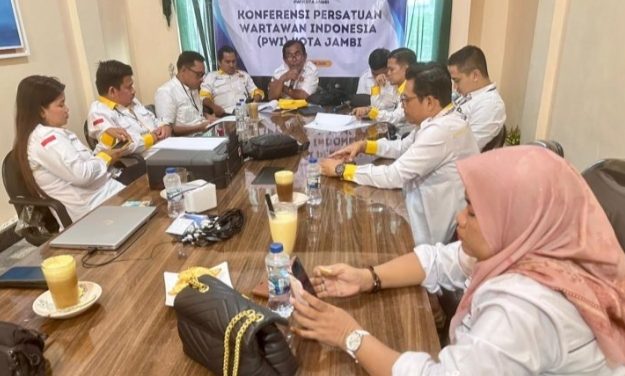 Irwansyah Kembali Pimpin PWI Kota Jambi, Terpilih Aklamasi Dalam Konferensi Kota 2026