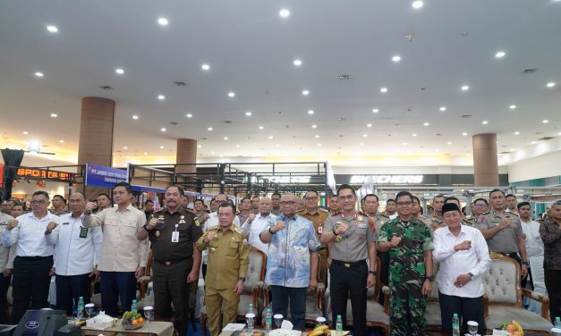 Danrem 042/Gapu Hadiri Bhayangkara Presisi Job Fair dan Bazar UMKM Polda Jambi, Dorong Peluang Kerja dan Penguatan Ekonomi Daerah