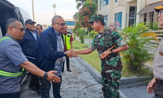Danrem 042/Garuda Putih Sambut Kedatangan Wamenaker RI dalam Kunjungan Kerja ke Provinsi Jambi