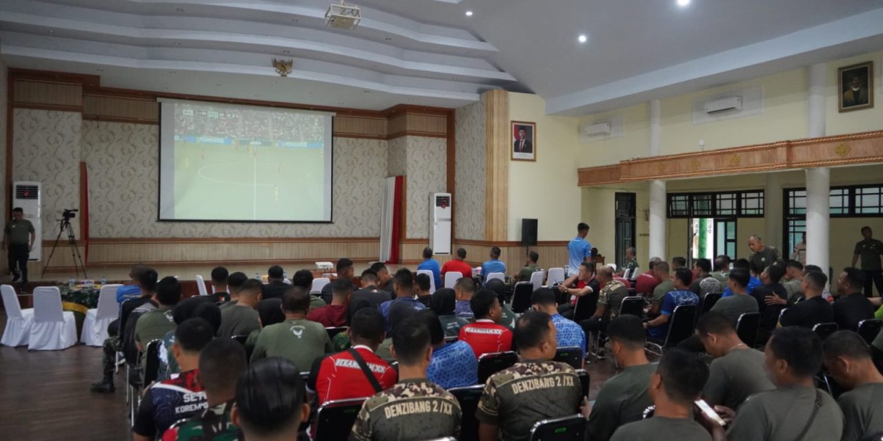 Korem 042/Gapu Gelar Nobar “Bola Gembira” Piala Dunia 2026, TNI dan Masyarakat Larut dalam Kebersamaan