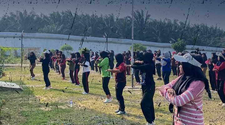 Awali Hari Dengan Semangat, Warga Binaan Lapas Perempuan Kelas IIB Jambi Ikuti Senam Pagi Bersama