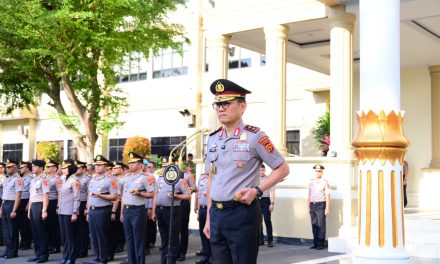 Kapolda Jambi Pimpin Sertijab Sejumlah Pejabat Utama dan Kapolres, Perkuat Soliditas Organisasi