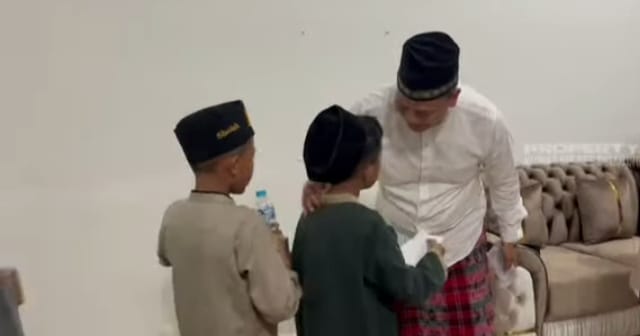 Kapolres Belitung Timur Gelar Yasinan Dan Santunan Anak Yatim Di Rumah Dinas
