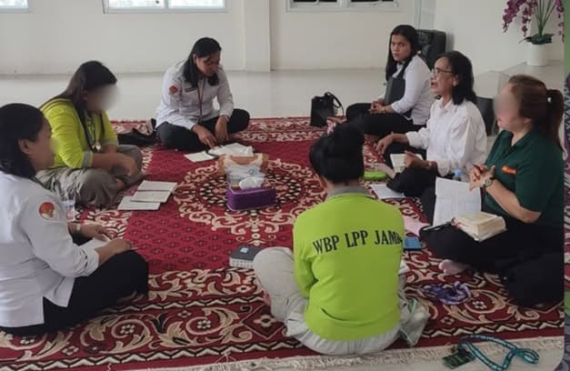 Lapas Perempuan Kelas IIB Jambi Perkuat Pembinaan Rohani Kristen Untuk Bentuk Karakter Warga Binaan