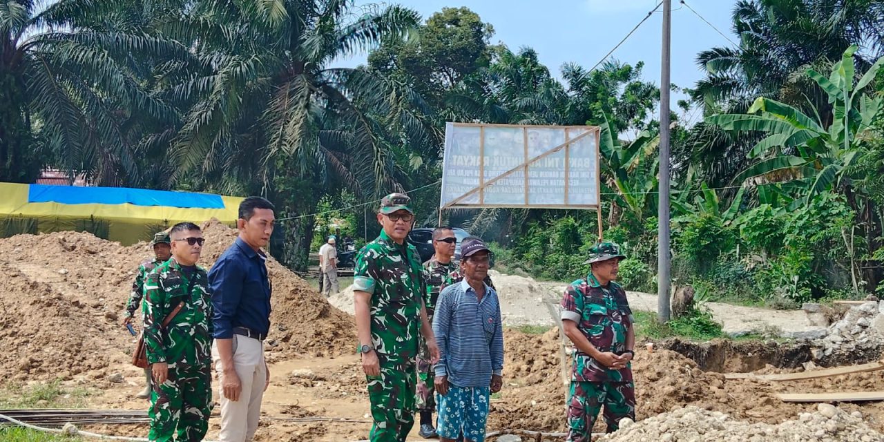 Kasiter Korem 042/Gapu Tinjau Pembangunan Jembatan Program Karya Bakti Skala Besar TA 2026 di Sarolangun