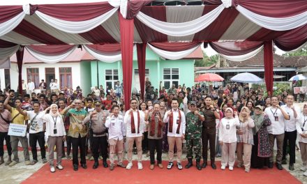 Bank Jambi Dan OJK Perluas Inklusi Keuangan Bagi Masyarakat Suku Anak Dalam