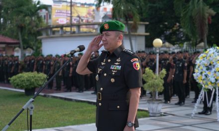 Kasrem 042/Gapu Pimpin Ziarah Rombongan Peringati HUT Ke-1 Kodam XX/Tuanku Imam Bonjol