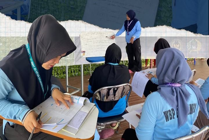 Warga Binaan Lapas Perempuan Kelas IIB Jambi Antusias Ikuti Pembelajaran Paket C