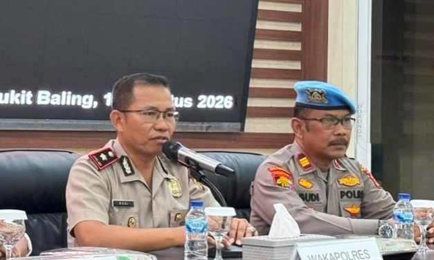 Waka Polres Muaro Jambi Hadiri Pembinaan Etika Profesi Untuk Cegah Pelanggaran Personel