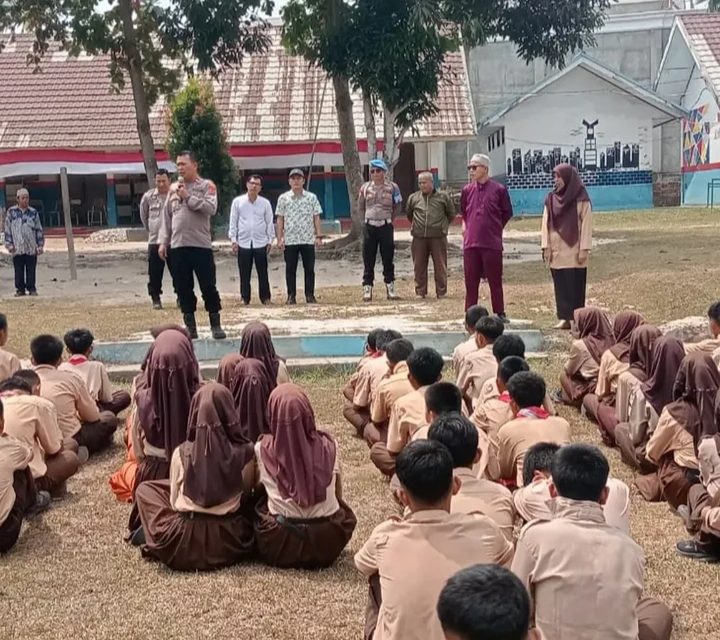 Polsek Sungai Gelam Edukasi Pelajar SMPN 40 Muaro Jambi tentang Bahaya Bullying