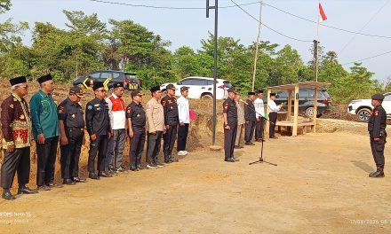 LDII dan Ponpes Tawakal Bersama Senkom Mitra Polri Gelar Upacara HUT RI Ke-81 di Muaro Jambi