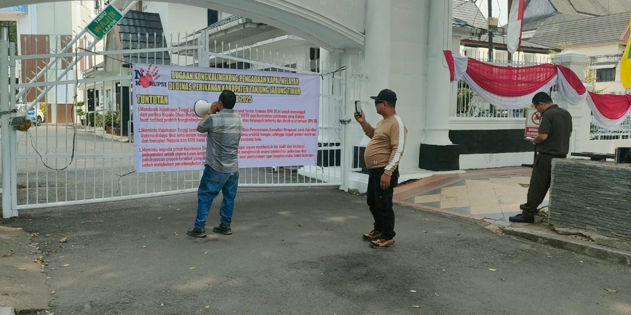AMUK Geruduk Kejati Jambi, Soroti Temuan BPK Dalam Pengadaan Kapal Nelayan Tanjabtim