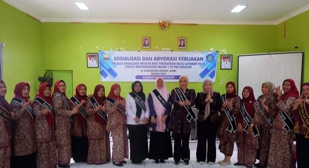 Bunda PAUD Muaro Jambi Buka Sosialisasi Pengembangan PAUD Holistik Integratif Di Sekernan