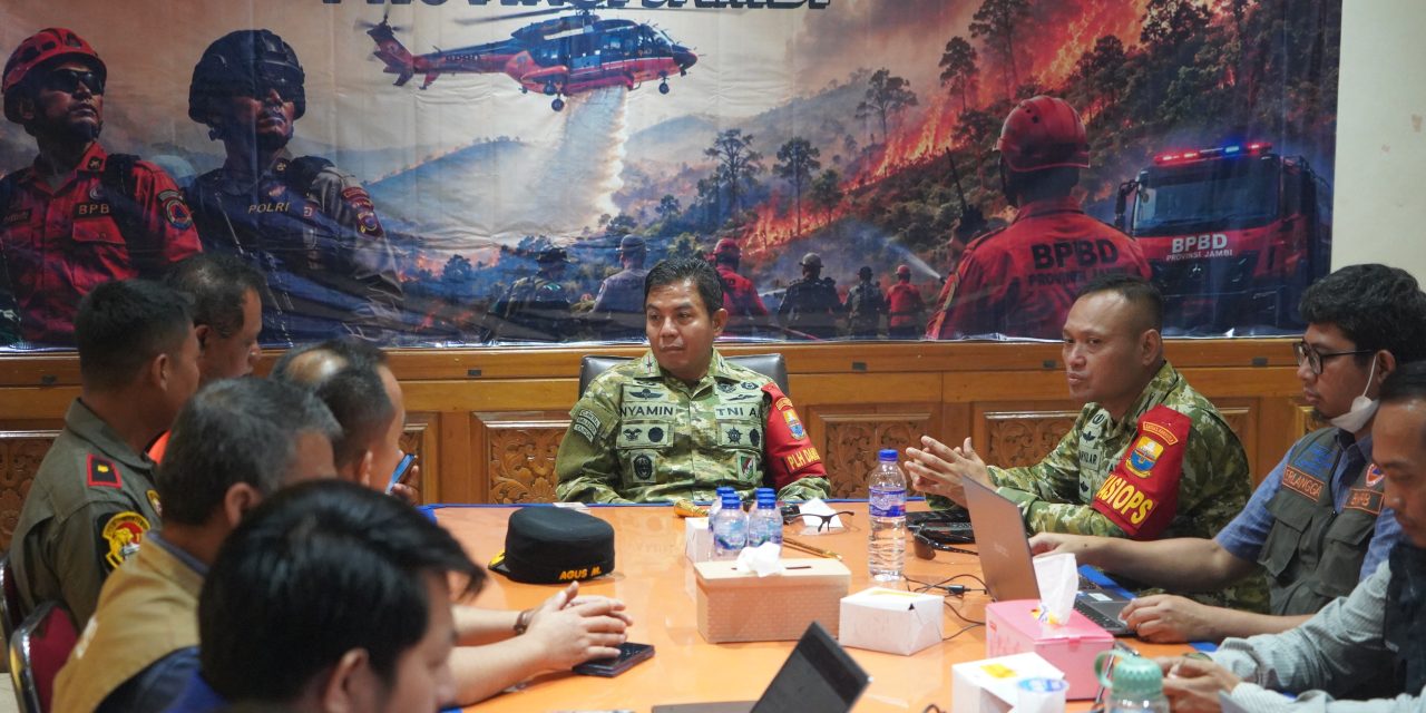 Danrem 042/Gapu Cek Kesiapan Posko Udara, Perkuat Operasi Pemadaman Karhutla di Jambi