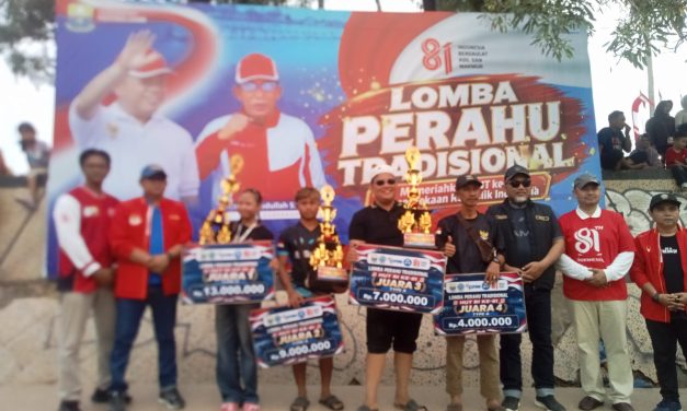 Lomba Pacu Perahu Tradisional Meriahkan HUT Ke-81 RI, Ribuan Warga Padati Tepian Sungai Batanghari