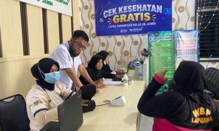 Jaga Kesehatan, Warga Binaan Rutin Jalani Pemeriksaan di Klinik Lapas Perempuan Jambi