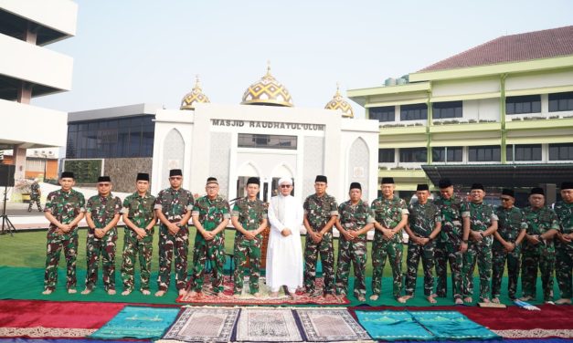 Kodam II/Sriwijaya Gelar Sholat Istisqa Hadapi Kemarau Panjang Dan Ancaman Karhutla