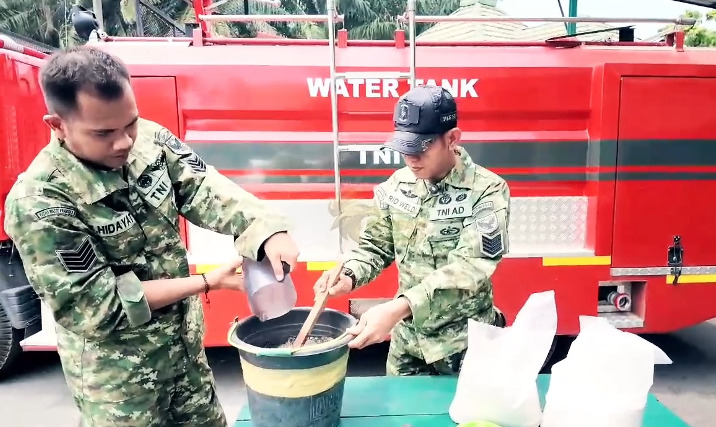 Kodam II/Sriwijaya Distribusikan PS 08 Berbasis Singkong Untuk Perkuat Penanganan Karhutla Di Lahat