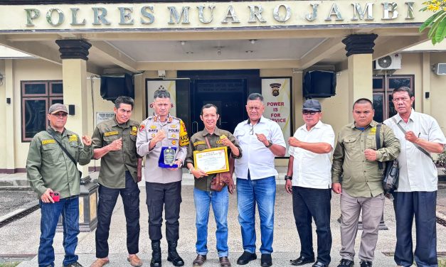 Kapolres Muaro Jambi Terima Audiensi AWaSI, Bahas Sinergi Pers dan Penanganan Karhutla