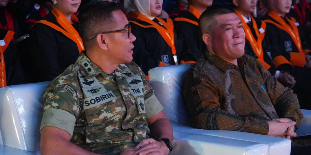 Wakapendam II/Sriwijaya Hadiri Wisuda VII Politeknik Pariwisata Palembang, 361 Mahasiswa Resmi Dilantik