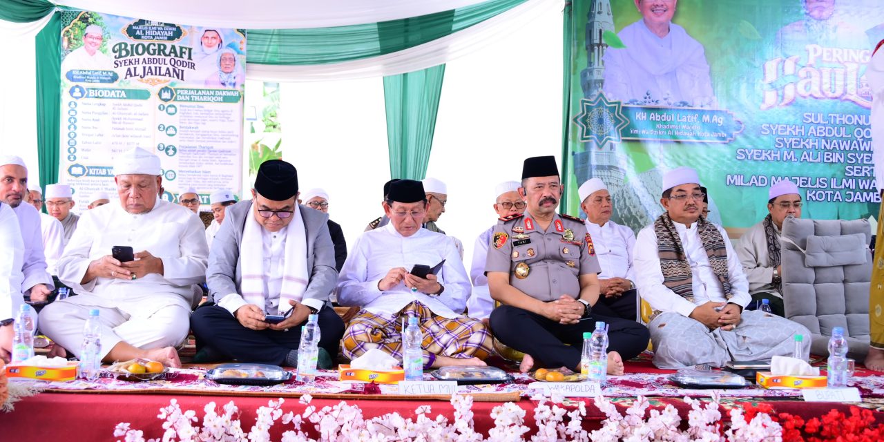 Wakapolda Jambi Hadiri Haul Akbar Syekh Abdul Qodir Al Jailani dan Harlah Majelis Al-Hidayah ke-7