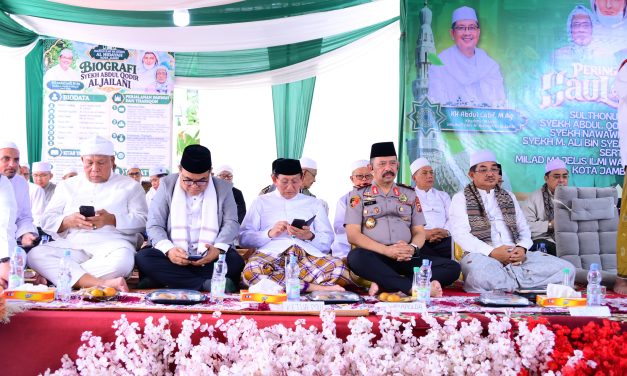 Wakapolda Jambi Hadiri Haul Akbar Syekh Abdul Qodir Al Jailani dan Harlah Majelis Al-Hidayah ke-7