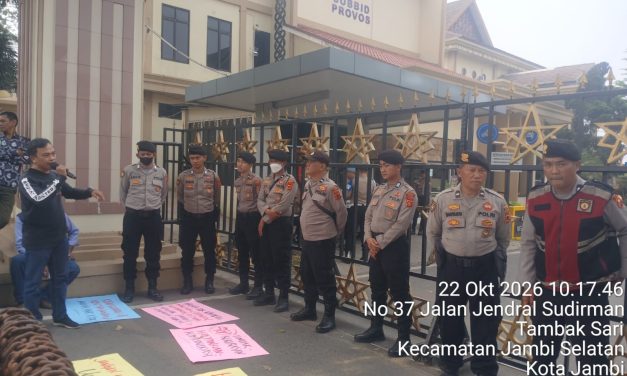 AM-PPH Geruduk Mapolda Jambi, Desak Evaluasi Penyidik atas Laporan Dugaan Penganiayaan dan Perampasan di Maro Sebo