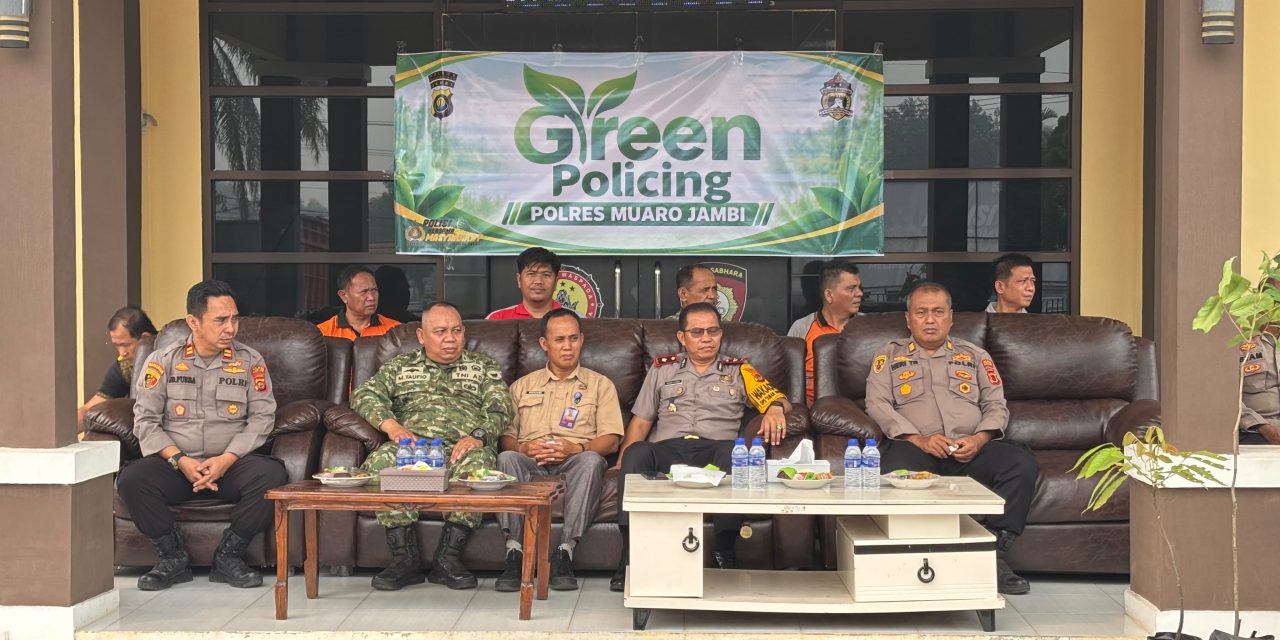 Polres Muaro Jambi Tanam 20 Pohon melalui Program Green Policing, Dorong Kepedulian Lingkungan