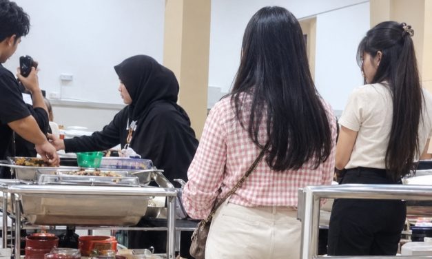 Diduga Terlantar di UGD RSUD Raden Mattaher Jambi, Keluarga Pasien Keluhkan Pelayanan